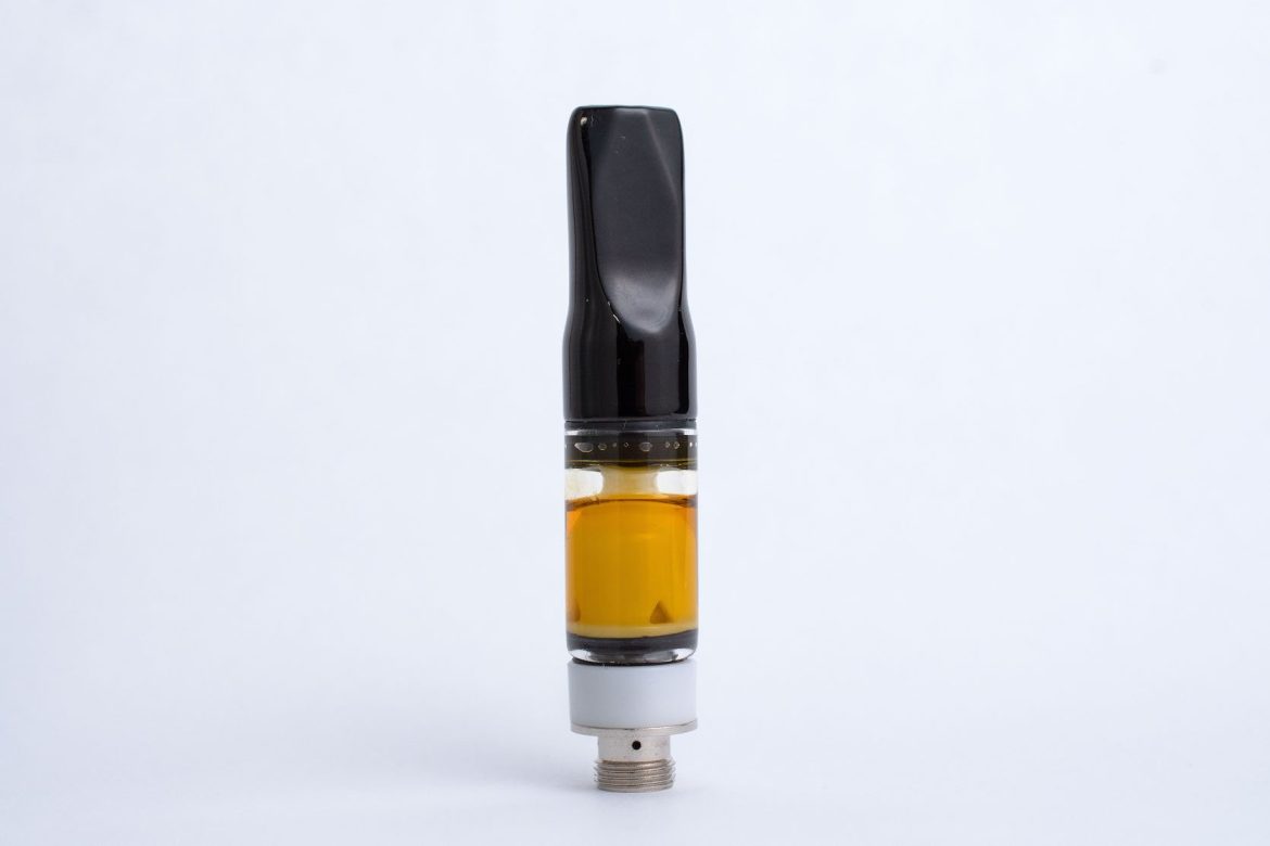 Finding a Balance Between Health and Pleasure with THCA Vape Products